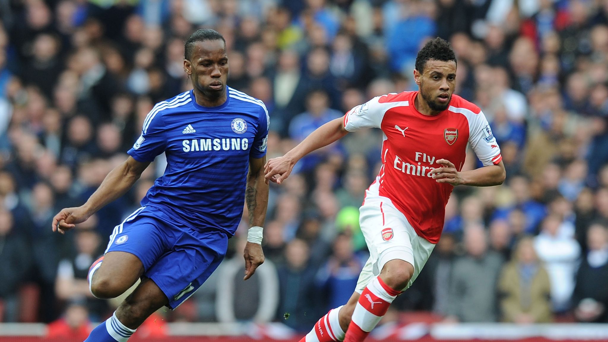 开云体育官网-德罗巴迎来十二赛季出色发挥，公牛观众热烈欢呼！-开云体育官网