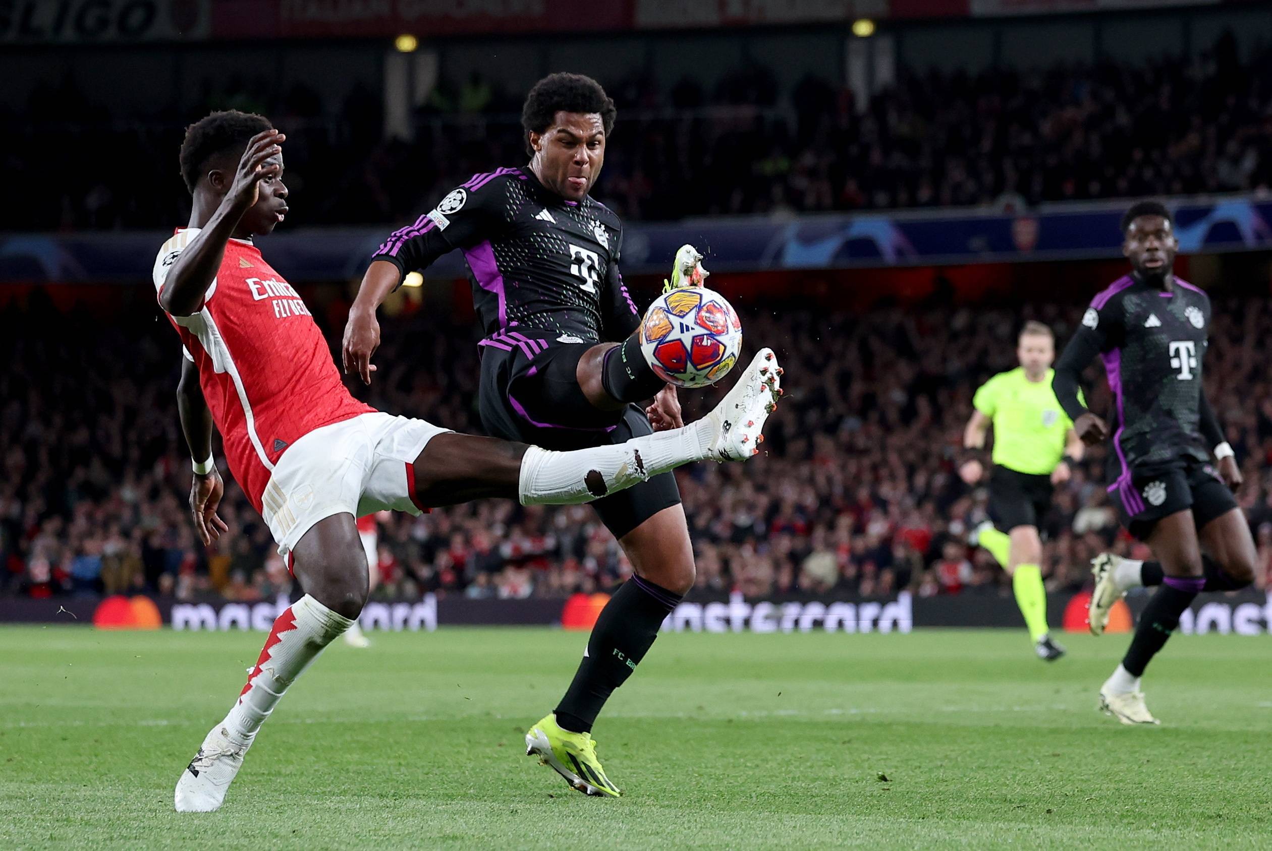 开云下载-包含险胜首场状态出色，阿森纳观众沸腾！，凯恩重返赛场再创辉煌时刻的词条-开云下载